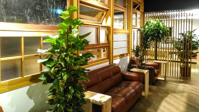 【ドミトリー素泊まり】駅近で奈良市内へのアクセス良好！木の温もりを感じるゲストハウス